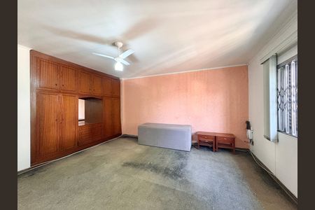 Casa para alugar com 250m², 3 quartos e 4 vagas Casa para alugar com 250m², 3 quartos e 4 vagasSuíte