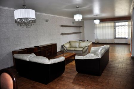 Sala de casa para alugar com 3 quartos, 250m² em Jardim Sao Jose, São Paulo