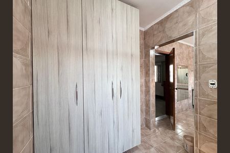 Casa para alugar com 250m², 3 quartos e 4 vagas Casa para alugar com 250m², 3 quartos e 4 vagasBanheiro da Suíte