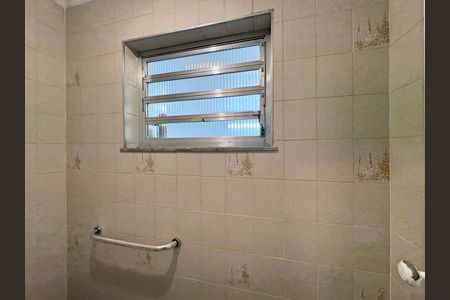 Casa para alugar com 250m², 3 quartos e 4 vagas Casa para alugar com 250m², 3 quartos e 4 vagasLavabo
