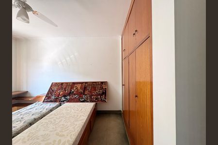 Casa para alugar com 250m², 3 quartos e 4 vagas Casa para alugar com 250m², 3 quartos e 4 vagasQuarto 1