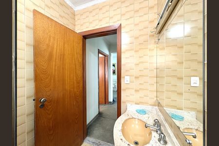 Casa para alugar com 250m², 3 quartos e 4 vagas Casa para alugar com 250m², 3 quartos e 4 vagasBanheiro