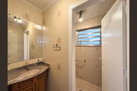 Casa para alugar com 250m², 3 quartos e 4 vagas Casa para alugar com 250m², 3 quartos e 4 vagasLavabo