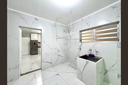 Casa para alugar com 250m², 3 quartos e 4 vagas Casa para alugar com 250m², 3 quartos e 4 vagasÁrea de Serviço