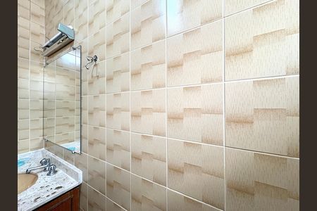 Casa para alugar com 250m², 3 quartos e 4 vagas Casa para alugar com 250m², 3 quartos e 4 vagasBanheiro