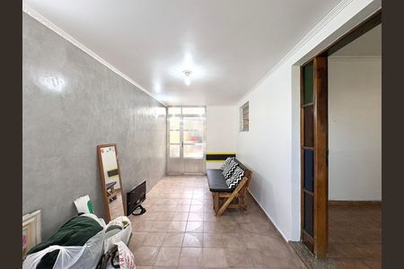 Casa para alugar com 250m², 3 quartos e 4 vagas Casa para alugar com 250m², 3 quartos e 4 vagasEntrada