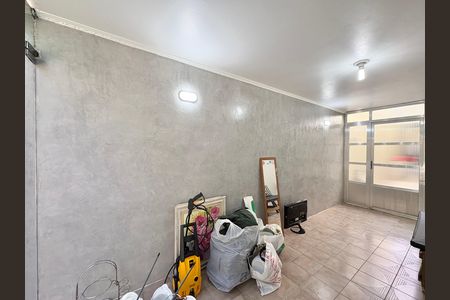 Casa para alugar com 250m², 3 quartos e 4 vagas Casa para alugar com 250m², 3 quartos e 4 vagasEntrada