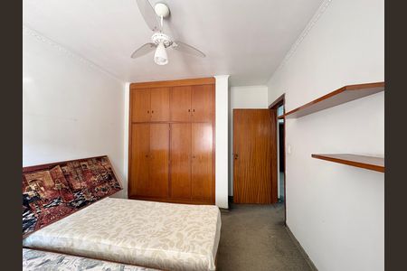 Casa para alugar com 250m², 3 quartos e 4 vagas Casa para alugar com 250m², 3 quartos e 4 vagasQuarto 1