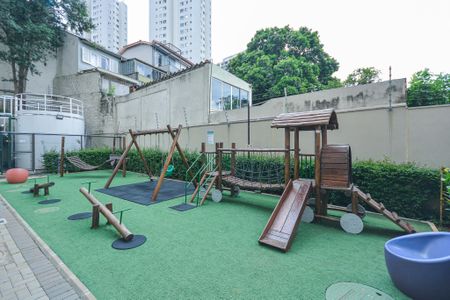 Apartamento à venda com 34m², 2 quartos e sem vaga Apartamento à venda com 34m², 2 quartos e sem vagaÁrea comum - Playground