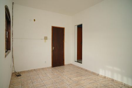 Casa para alugar com 100m², 2 quartos e 2 vagas Casa para alugar com 100m², 2 quartos e 2 vagasQuarto 2