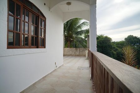 Casa para alugar com 100m², 2 quartos e 2 vagas Casa para alugar com 100m², 2 quartos e 2 vagasVaranda