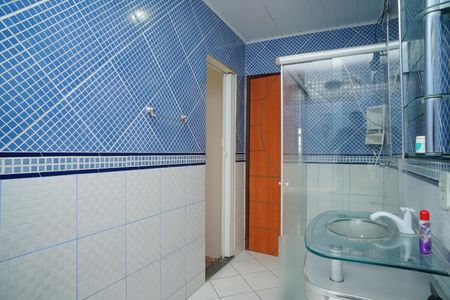 Casa para alugar com 100m², 2 quartos e 2 vagas Casa para alugar com 100m², 2 quartos e 2 vagasBanheiro da Suíte