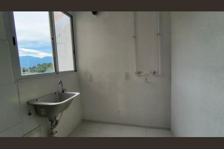 Apartamento para alugar com 44m², 2 quartos e 1 vaga Apartamento para alugar com 44m², 2 quartos e 1 vagaCozinha e Área de Serviço