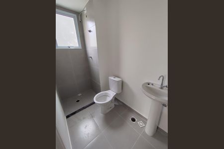 Banheiro de apartamento à venda com 1 quarto, 24m² em Barra Funda, São Paulo