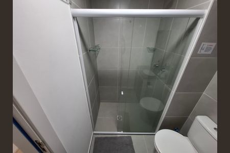 Banheiro  de apartamento para alugar com 1 quarto, 27m² em Centro, Rio de Janeiro