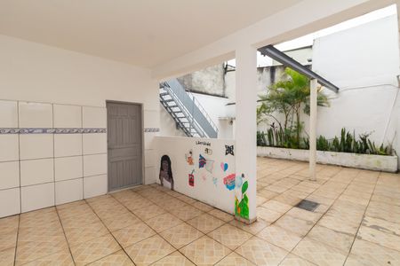 Casa para alugar com 240m², 3 quartos e 6 vagas Casa para alugar com 240m², 3 quartos e 6 vagasÁrea de Serviço