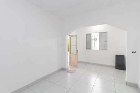 Casa para alugar com 240m², 3 quartos e 6 vagas Casa para alugar com 240m², 3 quartos e 6 vagasSala 2