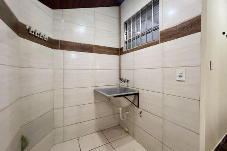 Casa para alugar com 120m², 2 quartos e 1 vaga