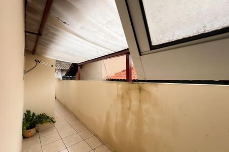 Casa para alugar com 120m², 2 quartos e 1 vaga