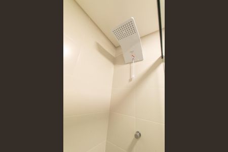 Banheiro Social de apartamento para alugar com 1 quarto, 23m² em Novo Mundo, Curitiba