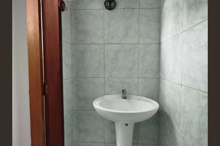 Casa para alugar com 170m², 3 quartos e 1 vaga Casa para alugar com 170m², 3 quartos e 1 vagaBanheiro 3 - Lavabo