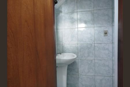 Casa para alugar com 170m², 3 quartos e 1 vaga Casa para alugar com 170m², 3 quartos e 1 vagaBanheiro 3 - Lavabo