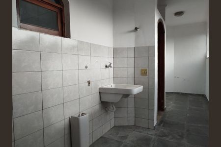 Casa para alugar com 170m², 3 quartos e 1 vaga Casa para alugar com 170m², 3 quartos e 1 vagaÁrea de Serviço