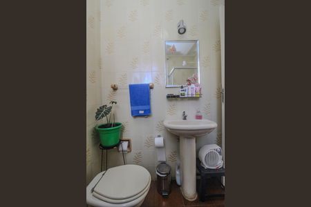 Apartamento à venda com 61m², 2 quartos e sem vaga Apartamento à venda com 61m², 2 quartos e sem vagaBanheiro