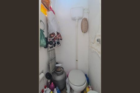 Apartamento à venda com 61m², 2 quartos e sem vaga Apartamento à venda com 61m², 2 quartos e sem vagaÁrea de Serviço