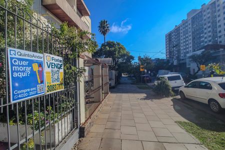 Apartamento à venda com 61m², 2 quartos e sem vaga Apartamento à venda com 61m², 2 quartos e sem vagaFachada/Placa