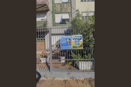 Apartamento à venda com 61m², 2 quartos e sem vaga Apartamento à venda com 61m², 2 quartos e sem vagaFachada/Placa