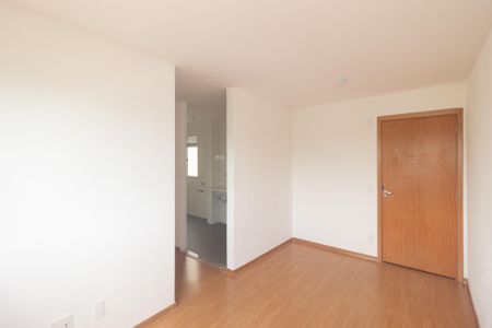 Sala de apartamento para alugar com 2 quartos, 40m² em Guaratiba, Rio de Janeiro