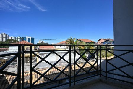 Vista da Suíte 1 de casa para alugar com 3 quartos, 230m² em Parque Monte Alegre, Taboão da Serra