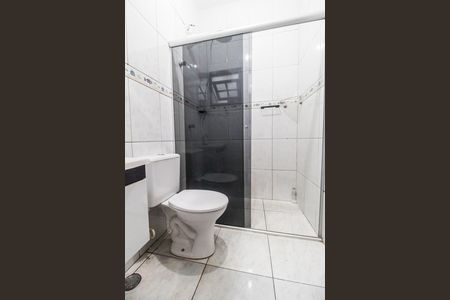 Casa para alugar com 70m², 2 quartos e 1 vaga Casa para alugar com 70m², 2 quartos e 1 vagaBanheiro