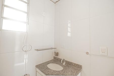 Apartamento para alugar com 50m², 2 quartos e 1 vaga Apartamento para alugar com 50m², 2 quartos e 1 vagaBanheiro