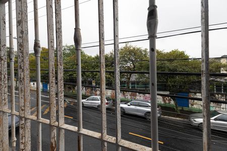 Vista  de casa à venda com 2 quartos, 195m² em Vila Maria Alta, São Paulo