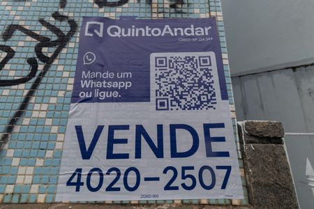 Casa à venda com 195m², 2 quartos e 1 vaga Casa à venda com 195m², 2 quartos e 1 vagaPlaca