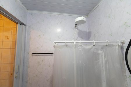 Casa à venda com 195m², 2 quartos e 1 vaga Casa à venda com 195m², 2 quartos e 1 vagaBanheiro