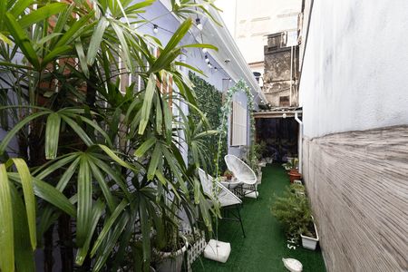 Casa à venda com 195m², 2 quartos e 1 vaga Casa à venda com 195m², 2 quartos e 1 vagaQuintal