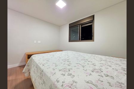 Apartamento à venda com 64m², 2 quartos e 2 vagas Apartamento à venda com 64m², 2 quartos e 2 vagasQuarto Suíte