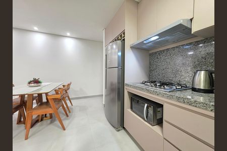 Apartamento à venda com 64m², 2 quartos e 2 vagas Apartamento à venda com 64m², 2 quartos e 2 vagasCozinha