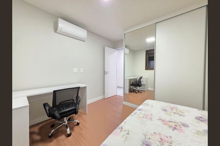 Apartamento à venda com 64m², 2 quartos e 2 vagas Apartamento à venda com 64m², 2 quartos e 2 vagasQuarto 2