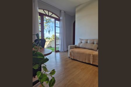 Sala de apartamento para alugar com 1 quarto, 50m² em Sertão do Maruim, São José