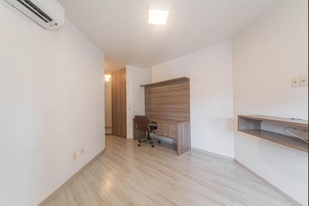 Apartamento para alugar com 96m², 2 quartos e 2 vagas Apartamento para alugar com 96m², 2 quartos e 2 vagasSuite