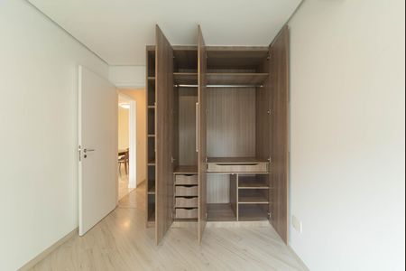 Apartamento para alugar com 96m², 2 quartos e 2 vagas Apartamento para alugar com 96m², 2 quartos e 2 vagasQuarto 1
