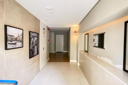 Apartamento à venda com 74m², 2 quartos e 1 vaga Apartamento à venda com 74m², 2 quartos e 1 vagaÁrea comum