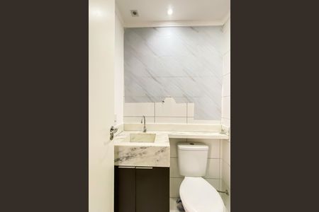 Apartamento à venda com 74m², 2 quartos e 1 vaga Apartamento à venda com 74m², 2 quartos e 1 vagaBanheiro