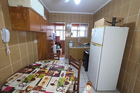 Cozinha de apartamento para alugar com 1 quarto, 49m² em Aviação, Praia Grande