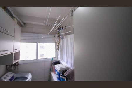 Apartamento à venda com 96m², 2 quartos e 2 vagas Apartamento à venda com 96m², 2 quartos e 2 vagasÁrea de Serviço
