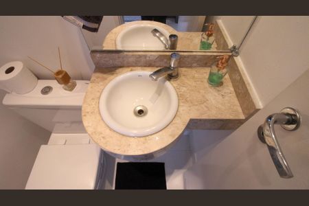 Apartamento à venda com 96m², 2 quartos e 2 vagas Apartamento à venda com 96m², 2 quartos e 2 vagasLavabo